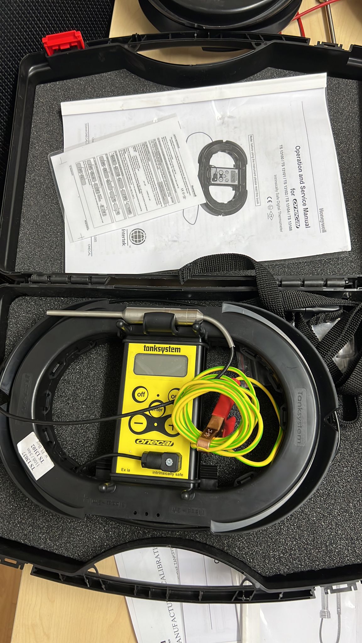 Portable Digital Thermometer HERMetic onecal 110ft / 33.5M Approval: Atex / Baseefa II 1 G Ex ia IIB T4 Ga IECEx: Ex ia IIB T4 Ga FM approvals CL I, DIV 1, GP C & D, T4 CL I, Zone 0 AEx IIB T4 Warranty: 24 months  Duty Tariff Code: 90251900 Country of Origin: Switzerland  P/N TS13037 and TS 13102( with carry case)  